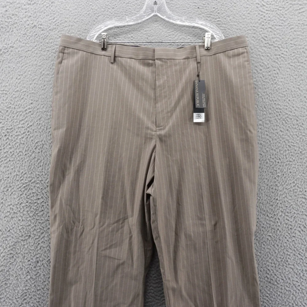 Banana Republic Dress Pants 42x30 Brown Mens‎ Pinstripe Business Casual Career
